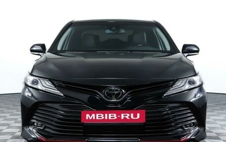 Toyota Camry, 2020 год, 3 121 000 рублей, 2 фотография