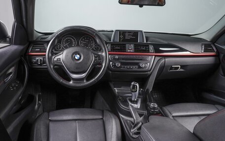 BMW 3 серия, 2013 год, 2 329 000 рублей, 6 фотография