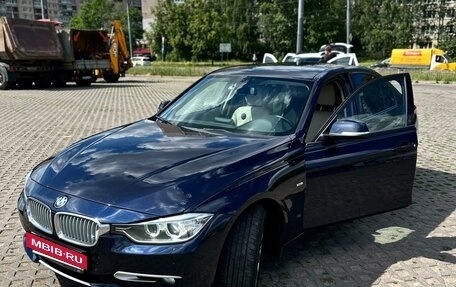 BMW 3 серия, 2014 год, 2 400 000 рублей, 10 фотография