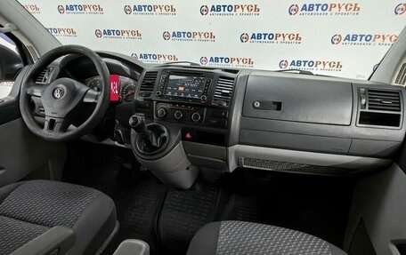 Volkswagen Caravelle T5, 2012 год, 1 379 000 рублей, 7 фотография