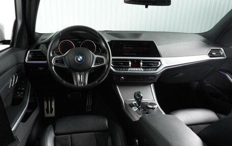 BMW 3 серия, 2019 год, 3 864 000 рублей, 6 фотография