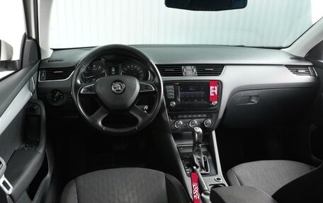 Skoda Octavia, 2015 год, 1 519 000 рублей, 6 фотография