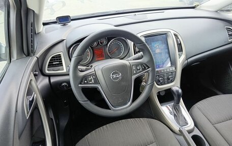 Opel Astra J, 2012 год, 874 995 рублей, 17 фотография