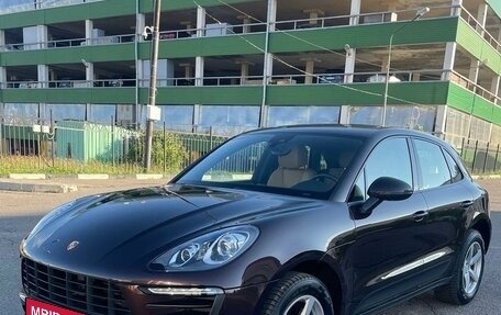 Porsche Macan I рестайлинг, 2016 год, 4 050 000 рублей, 1 фотография