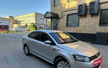 Volkswagen Polo VI (EU Market), 2014 год, 850 000 рублей, 4 фотография