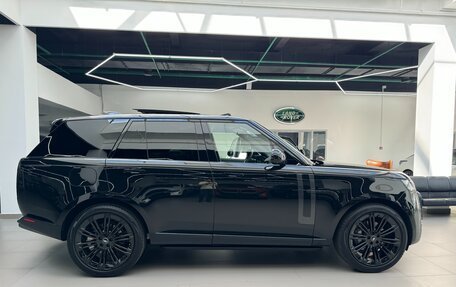 Land Rover Range Rover IV рестайлинг, 2023 год, 24 990 000 рублей, 13 фотография