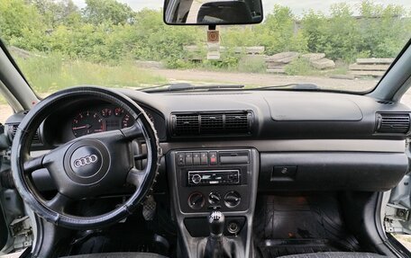 Audi A4, 1998 год, 350 000 рублей, 8 фотография