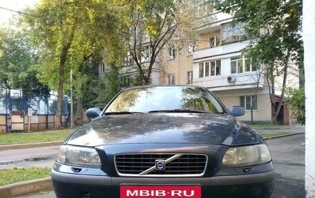 Volvo S60 III, 2002 год, 545 000 рублей, 1 фотография