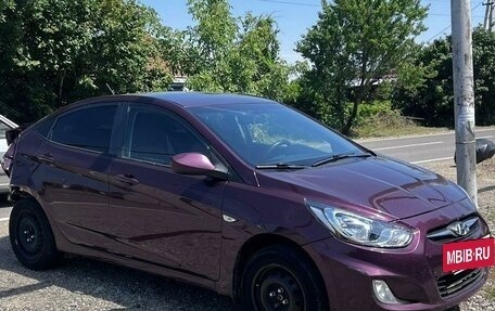 Hyundai Solaris II рестайлинг, 2013 год, 470 000 рублей, 2 фотография