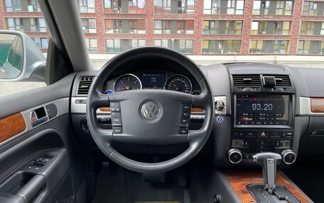 Volkswagen Touareg III, 2008 год, 1 850 000 рублей, 21 фотография