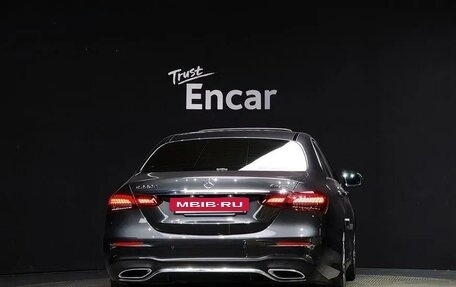 Mercedes-Benz E-Класс, 2020 год, 4 579 000 рублей, 4 фотография