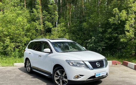 Nissan Pathfinder, 2014 год, 1 928 900 рублей, 3 фотография