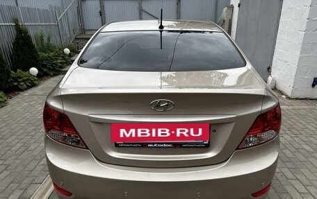 Hyundai Solaris II рестайлинг, 2012 год, 1 250 000 рублей, 4 фотография