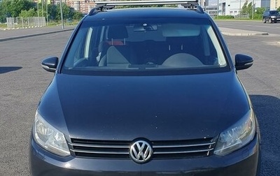 Volkswagen Touran III, 2010 год, 1 150 000 рублей, 1 фотография
