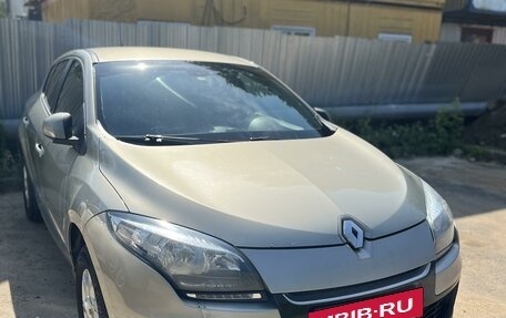 Renault Megane III, 2014 год, 790 000 рублей, 3 фотография