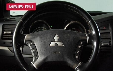 Mitsubishi Pajero IV, 2013 год, 1 568 529 рублей, 9 фотография