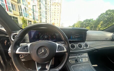 Mercedes-Benz E-Класс, 2018 год, 4 790 000 рублей, 9 фотография