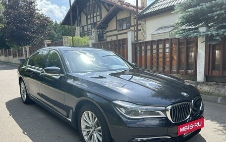 BMW 7 серия, 2018 год, 4 700 000 рублей, 2 фотография