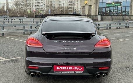 Porsche Panamera II рестайлинг, 2013 год, 3 300 000 рублей, 4 фотография