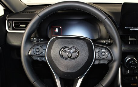 Toyota RAV4, 2023 год, 4 750 000 рублей, 17 фотография