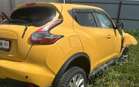 Nissan Juke II, 2017 год, 550 000 рублей, 1 фотография