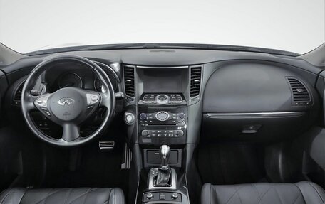 Infiniti QX70, 2014 год, 2 177 000 рублей, 5 фотография