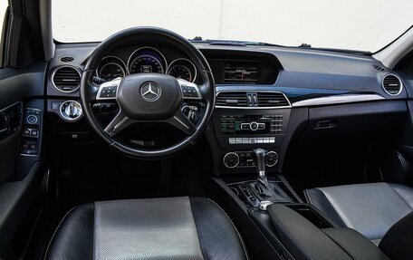 Mercedes-Benz C-Класс, 2011 год, 1 535 000 рублей, 6 фотография