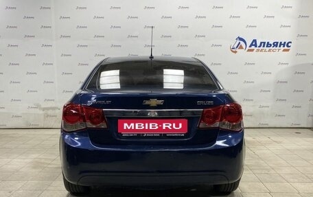 Chevrolet Cruze II, 2010 год, 650 000 рублей, 4 фотография