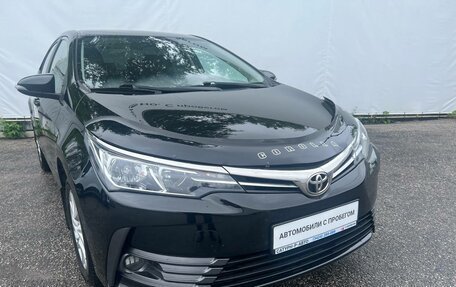 Toyota Corolla, 2018 год, 1 850 000 рублей, 3 фотография