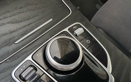 Mercedes-Benz C-Класс, 2019 год, 3 050 000 рублей, 19 фотография