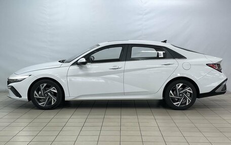 Hyundai Elantra, 2023 год, 2 550 000 рублей, 10 фотография