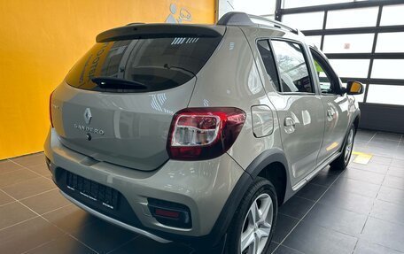 Renault Sandero II рестайлинг, 2016 год, 1 023 000 рублей, 4 фотография