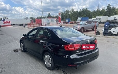 Volkswagen Jetta VI, 2015 год, 1 350 000 рублей, 10 фотография