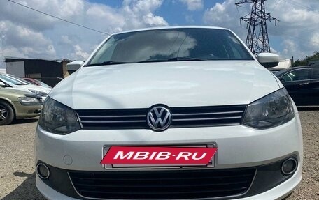 Volkswagen Polo VI (EU Market), 2015 год, 1 300 000 рублей, 2 фотография