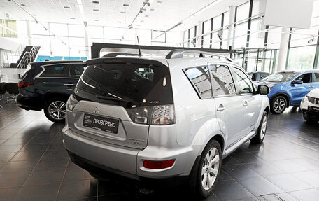 Mitsubishi Outlander III рестайлинг 3, 2011 год, 1 488 000 рублей, 5 фотография