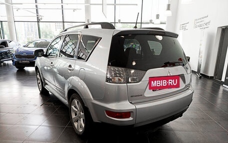 Mitsubishi Outlander III рестайлинг 3, 2011 год, 1 488 000 рублей, 7 фотография