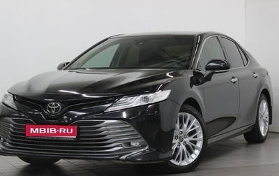 Toyota Camry, 2021 год, 3 300 000 рублей, 1 фотография