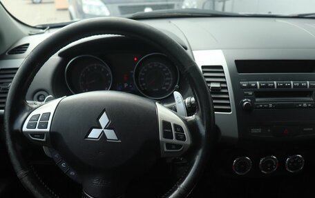 Mitsubishi Outlander III рестайлинг 3, 2011 год, 1 680 000 рублей, 7 фотография