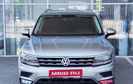 Volkswagen Tiguan II, 2017 год, 2 745 000 рублей, 3 фотография