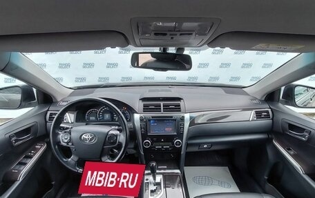 Toyota Camry, 2014 год, 1 749 000 рублей, 10 фотография