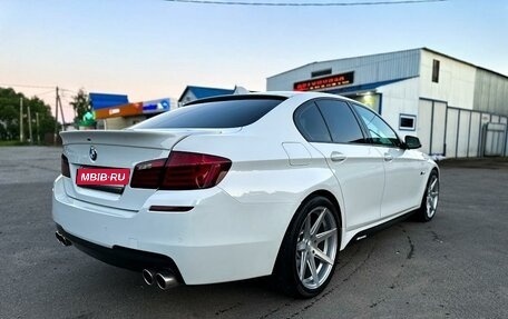 BMW 5 серия, 2011 год, 3 000 000 рублей, 6 фотография