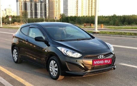 Hyundai i30 II рестайлинг, 2013 год, 875 000 рублей, 3 фотография