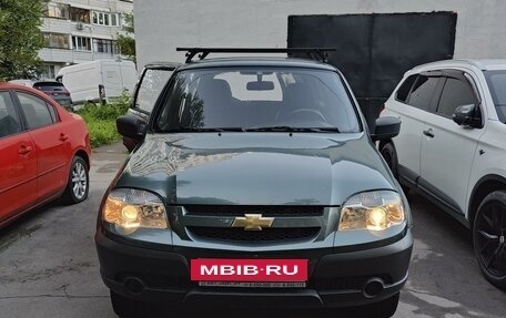 Chevrolet Niva I рестайлинг, 2014 год, 930 000 рублей, 3 фотография