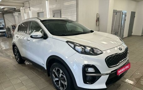 KIA Sportage IV рестайлинг, 2020 год, 2 760 000 рублей, 3 фотография