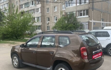 Renault Duster I рестайлинг, 2012 год, 900 000 рублей, 4 фотография