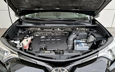 Toyota RAV4, 2018 год, 2 577 000 рублей, 9 фотография