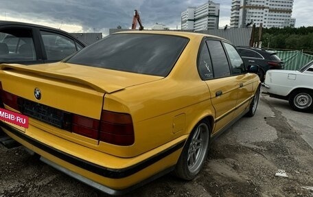 BMW 5 серия, 1989 год, 750 000 рублей, 2 фотография