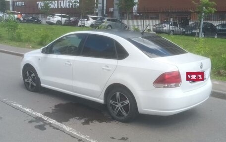 Volkswagen Polo VI (EU Market), 2012 год, 860 000 рублей, 4 фотография