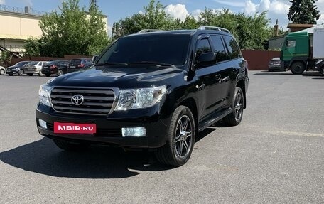 Toyota Land Cruiser 200, 2011 год, 3 900 000 рублей, 2 фотография