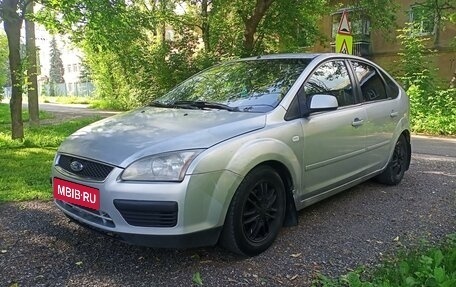 Ford Focus II рестайлинг, 2005 год, 250 000 рублей, 3 фотография